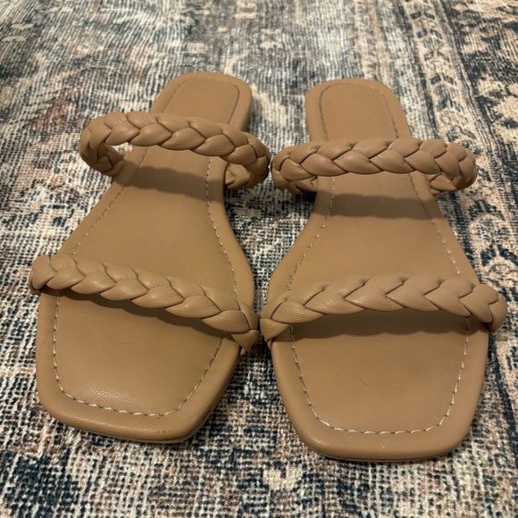 Dolce Vita Sandals - Picture 1 of 2